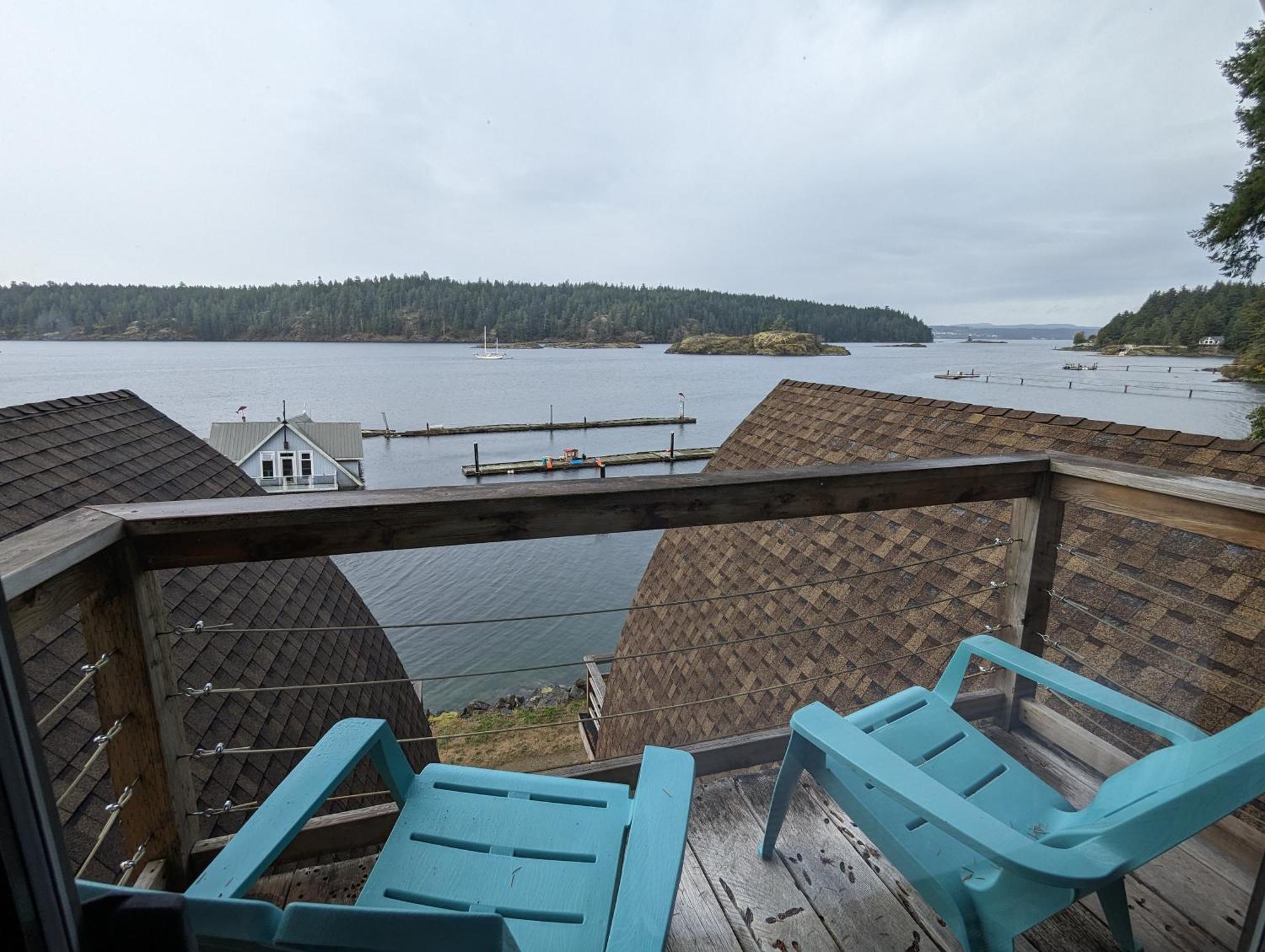 Jade Resort-Oceanfront Suites In Gowlland Harbour Heriot Bay Exterior foto