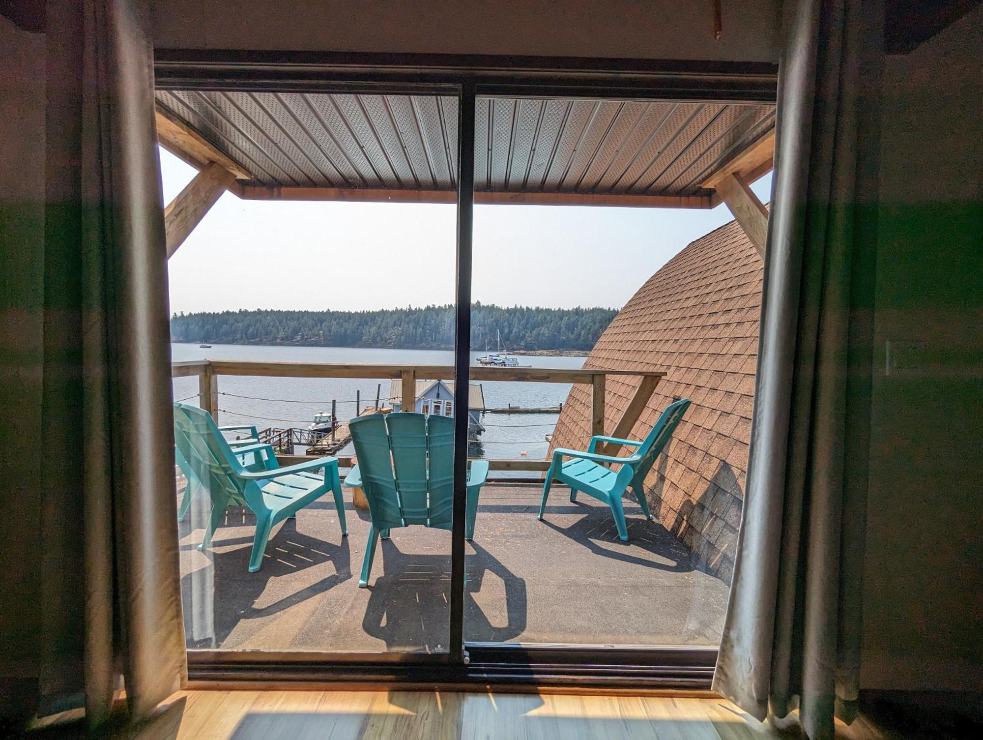 Jade Resort-Oceanfront Suites In Gowlland Harbour Heriot Bay Exterior foto